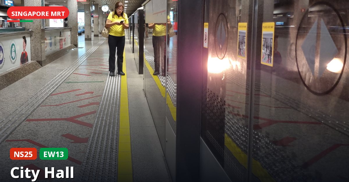 City Hall MRT station in Singapore — North South Line, East West Line (NS25 / EW13)