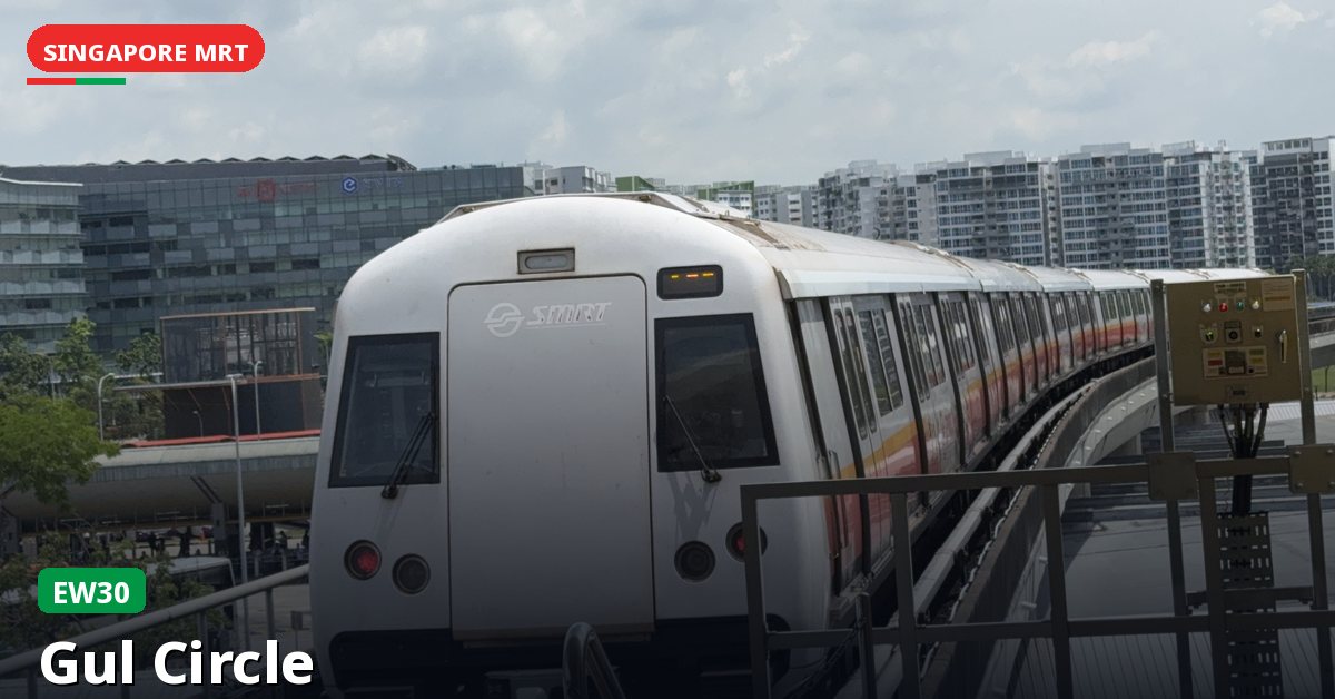 Gul Circle MRT station in Singapore — East West Line (EW30)